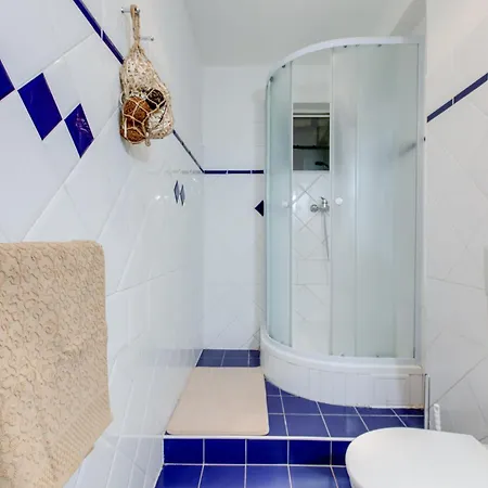 Romantic By The Park - Uaka7 Apartment
