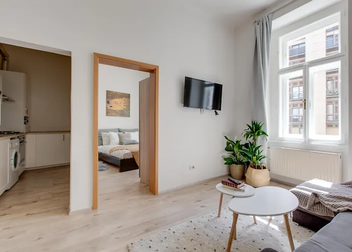 Romantic By The Park - Uaka7 Apartamento *