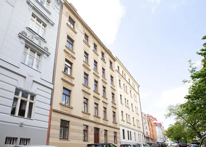 Romantic By The Park - Uaka7 Apartamento Praga